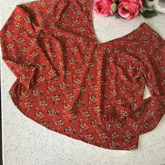 Blouse - Picture 3 of 5